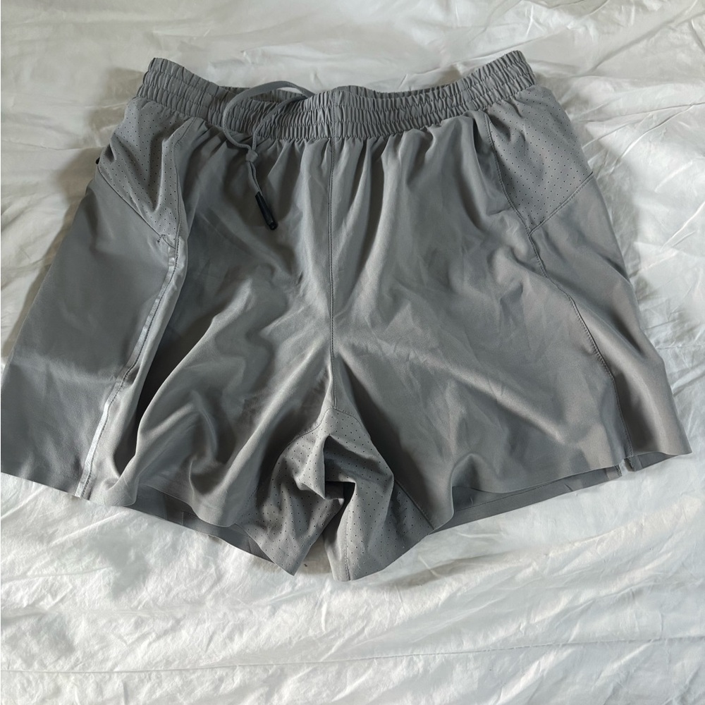 VRST Velocity Shorts Mens Size Small